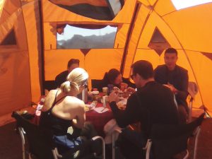 What Food Do You Eat on Kilimanjaro? Meals, Snacks and Drinks